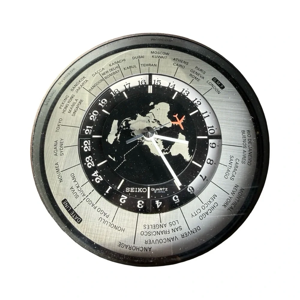 Seiko Vintage World Time Desk Clock Wood Quartz